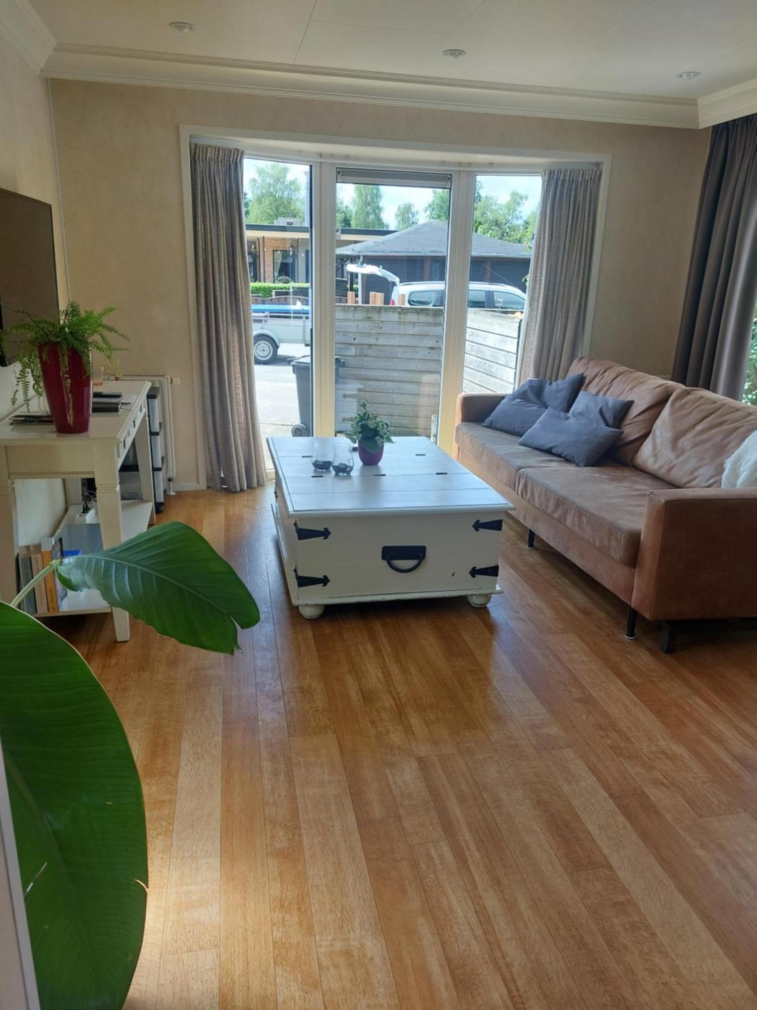 Ruim Familie Chalet Tot 4 Personen Op De Veluwe Bungalowpark De Kern Putten Εξωτερικό φωτογραφία